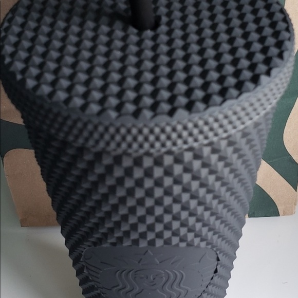 💋NEW Starbucks new Valentine’s Day tumblers - Picture 3 of 3